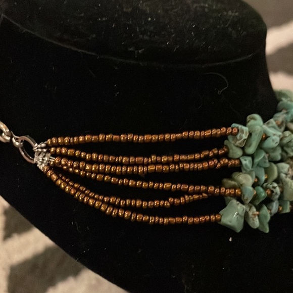 Turquoise bead necklace - Picture 6 of 8